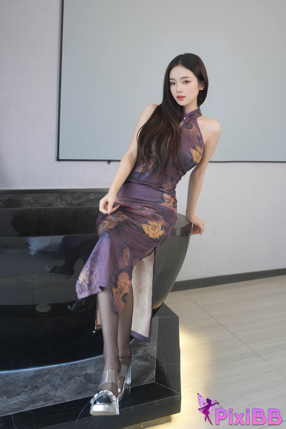 XR Uncensored Little Girl R18 Xiuren.com Model Retro Cheongsam Black Silks PixiBB.COM 078