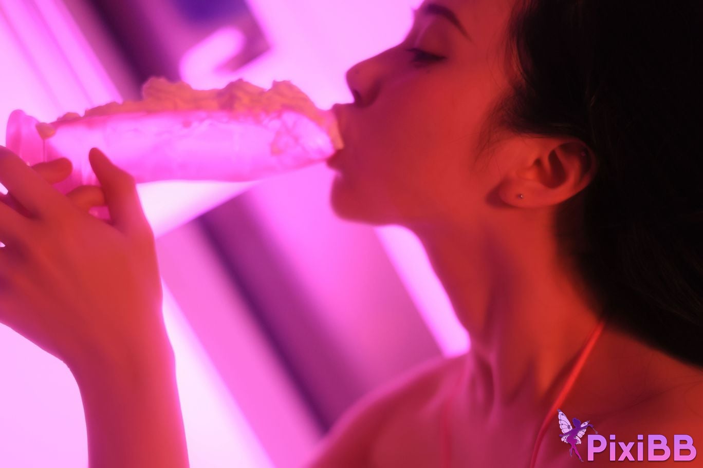 Yeon Woo Yeonwoo Toy PixiBB.COM 060