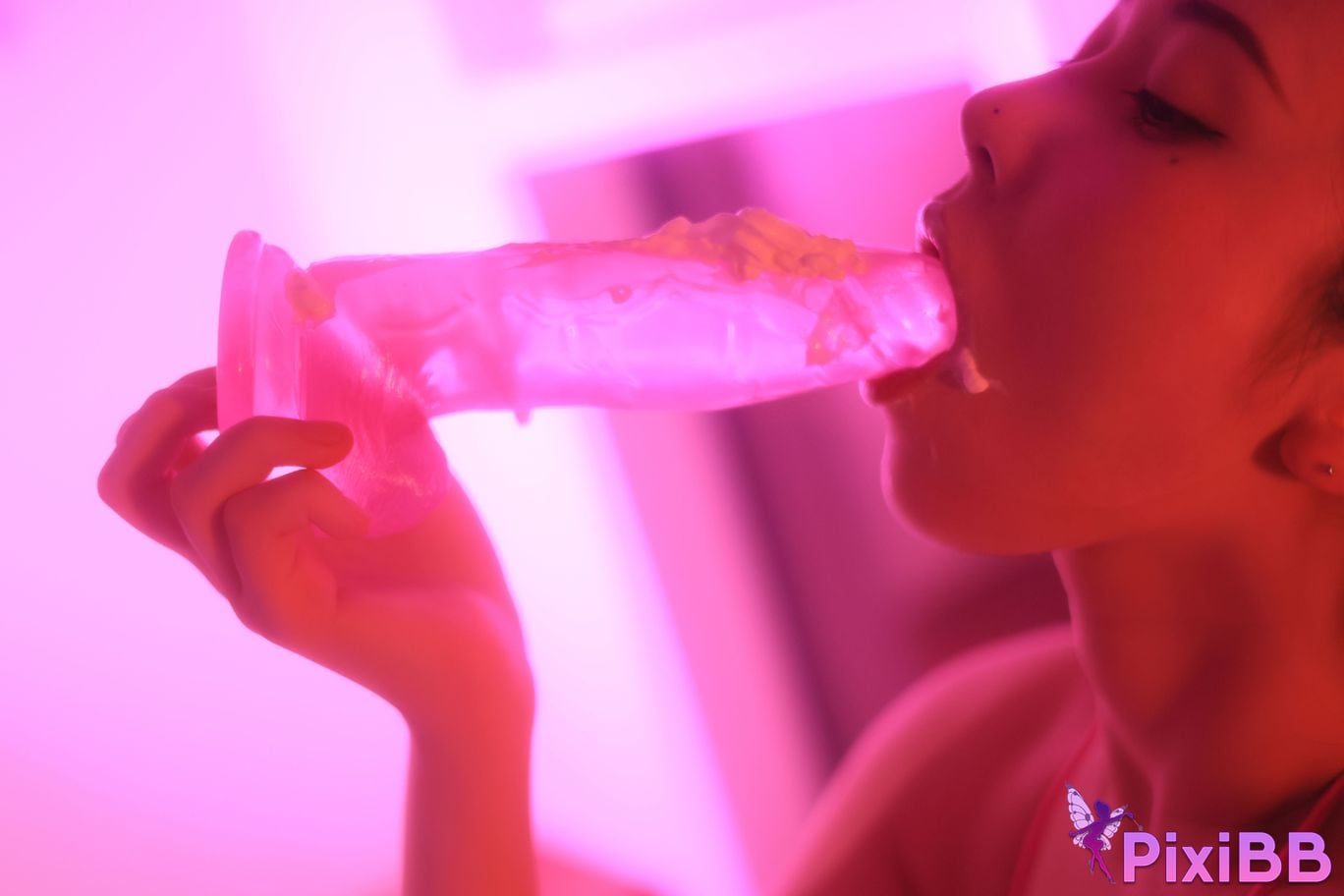 Yeon Woo Yeonwoo Toy PixiBB.COM 075