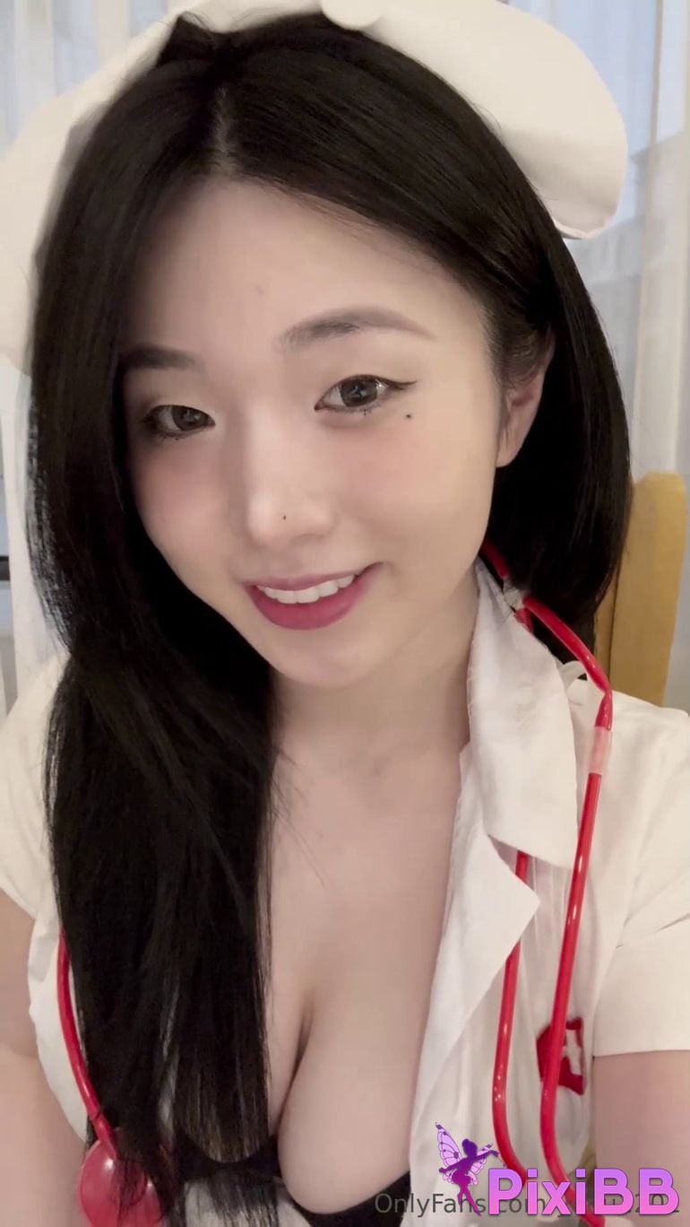 Yeonwoo Dildo Nurse 6V On Fan PixiBB.COM 018