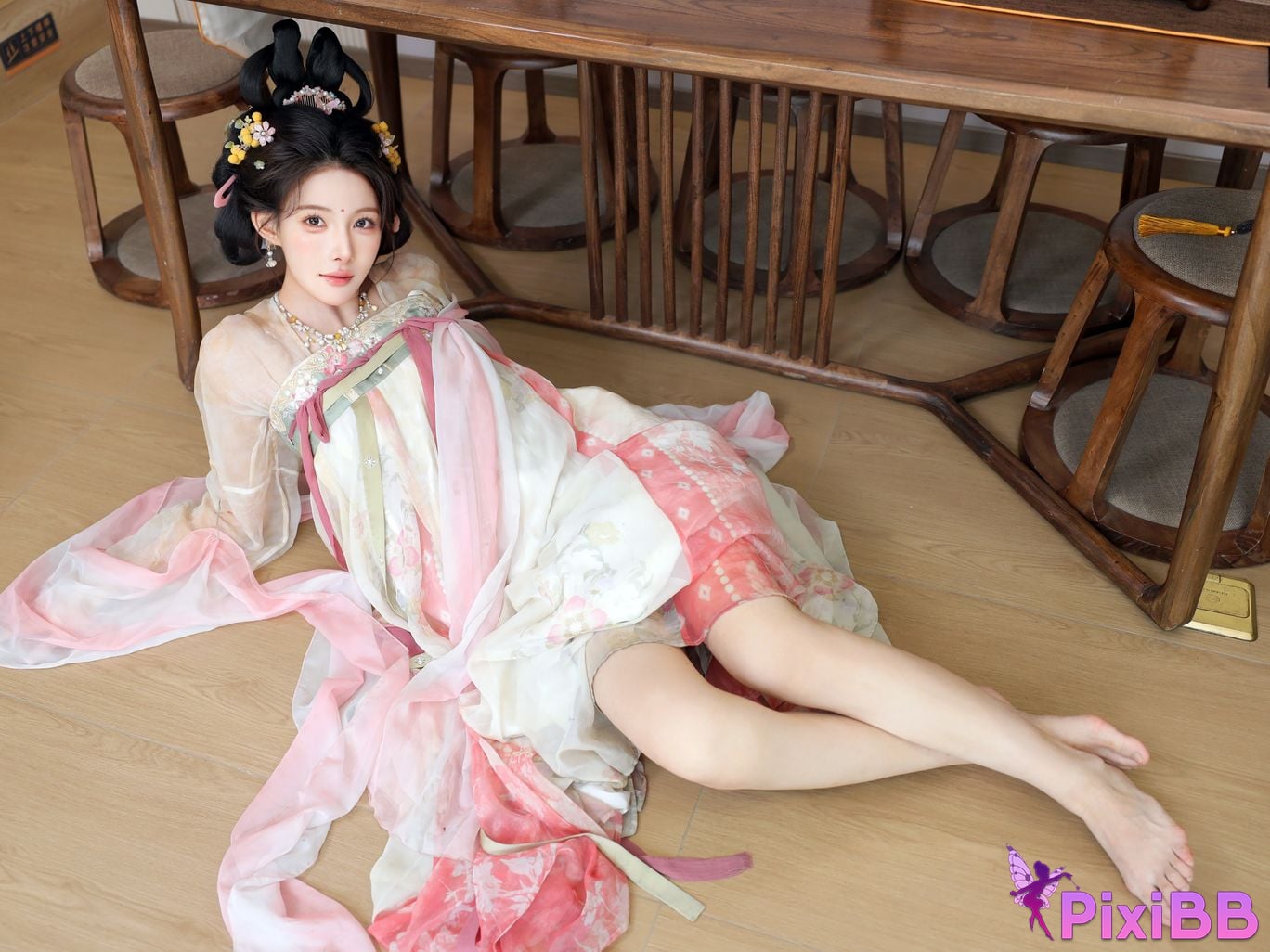 XR Uncensored Li Shuanger R18 Xiuren.com Model Dream Back to Datang PixiBB.COM 051