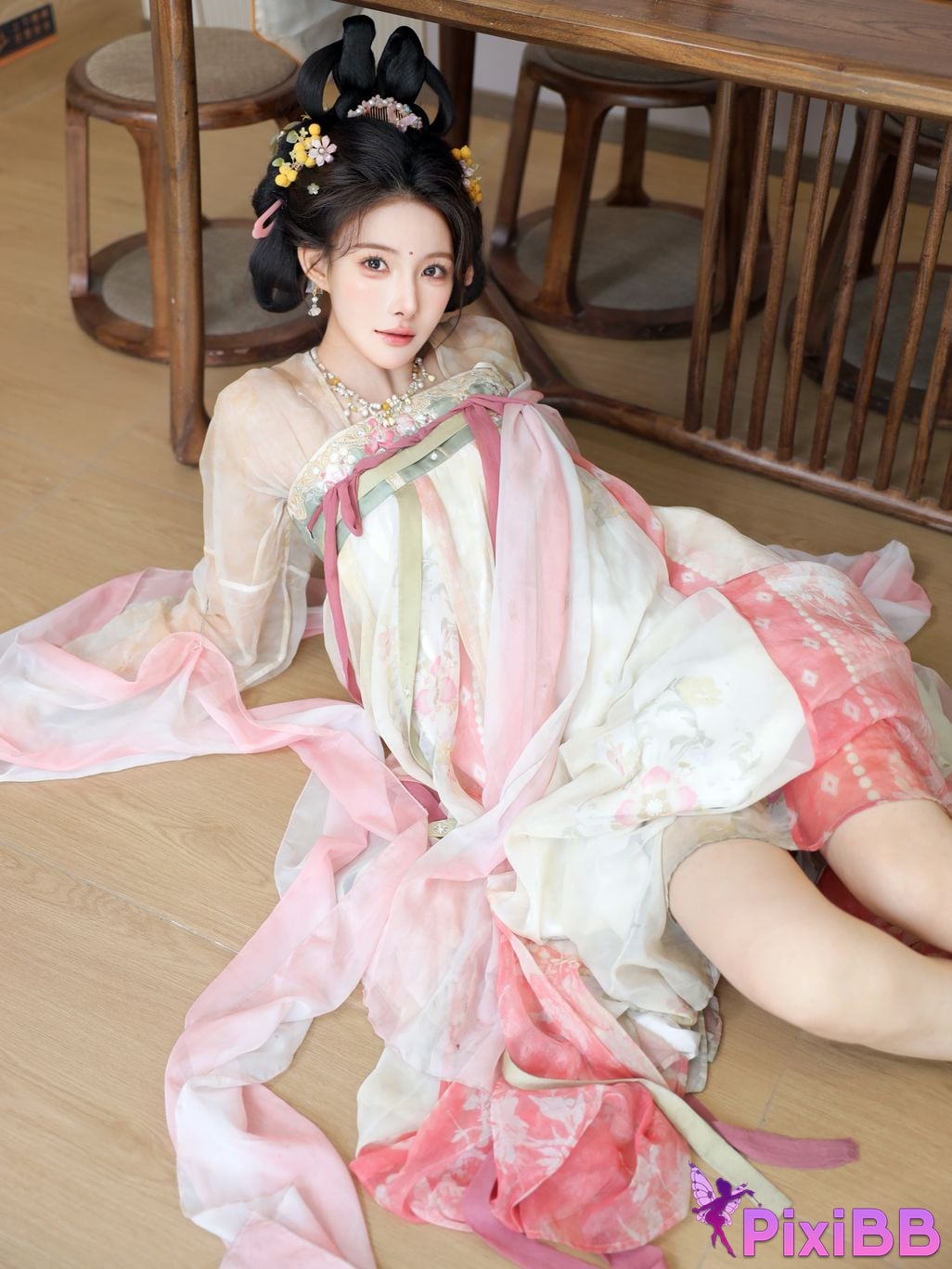 XR Uncensored Li Shuanger R18 Xiuren.com Model Dream Back to Datang PixiBB.COM 052