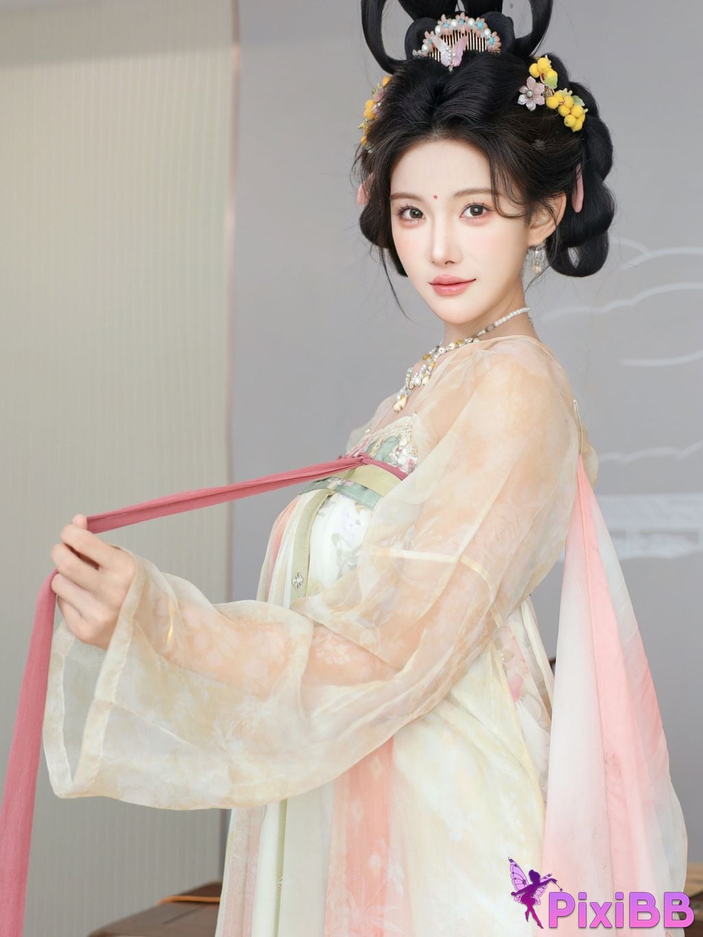 XR Uncensored Li Shuanger R18 Xiuren.com Model Dream Back to Datang PixiBB.COM 068