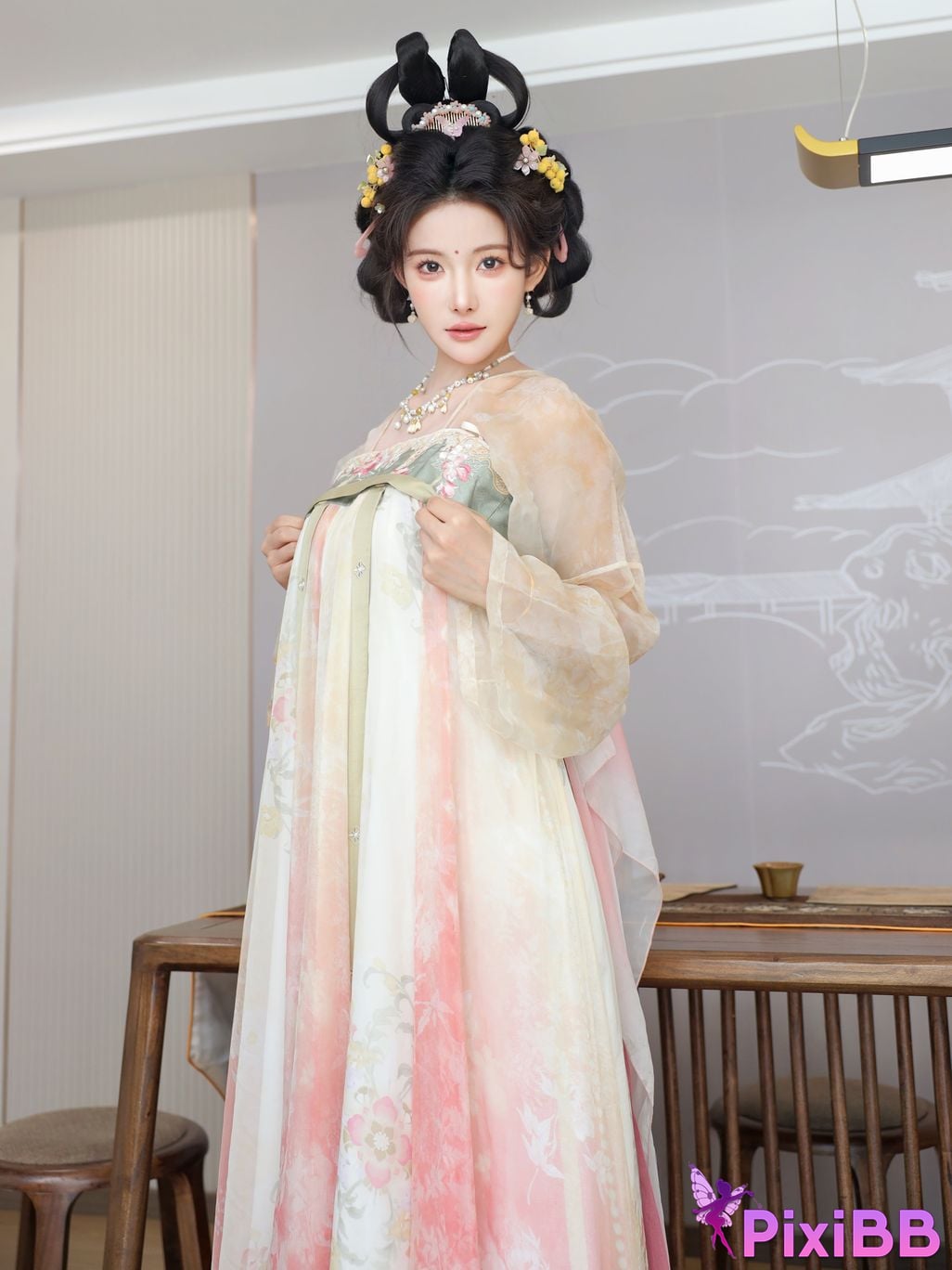 XR Uncensored Li Shuanger R18 Xiuren.com Model Dream Back to Datang PixiBB.COM 073