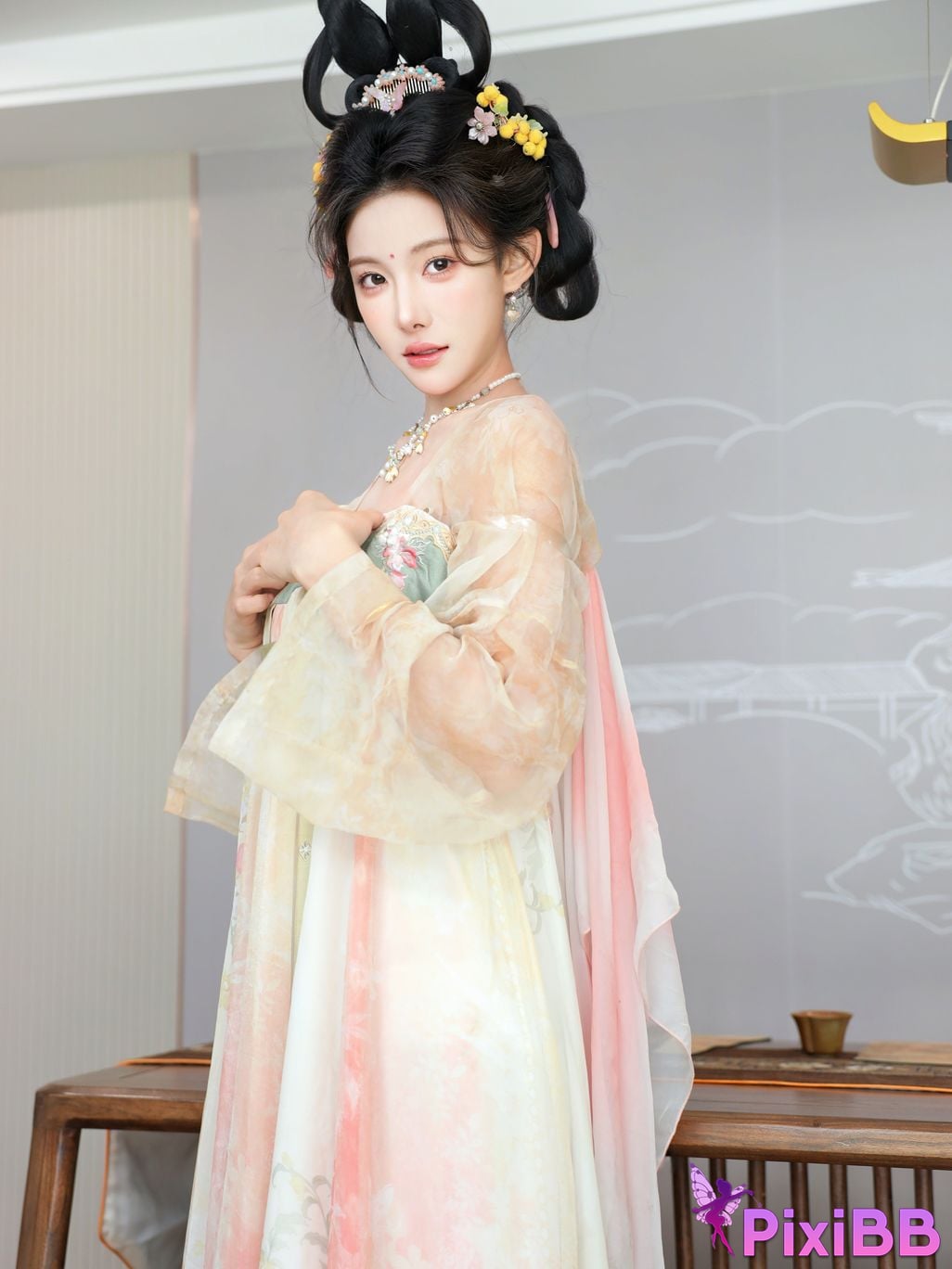 XR Uncensored Li Shuanger R18 Xiuren.com Model Dream Back to Datang PixiBB.COM 074