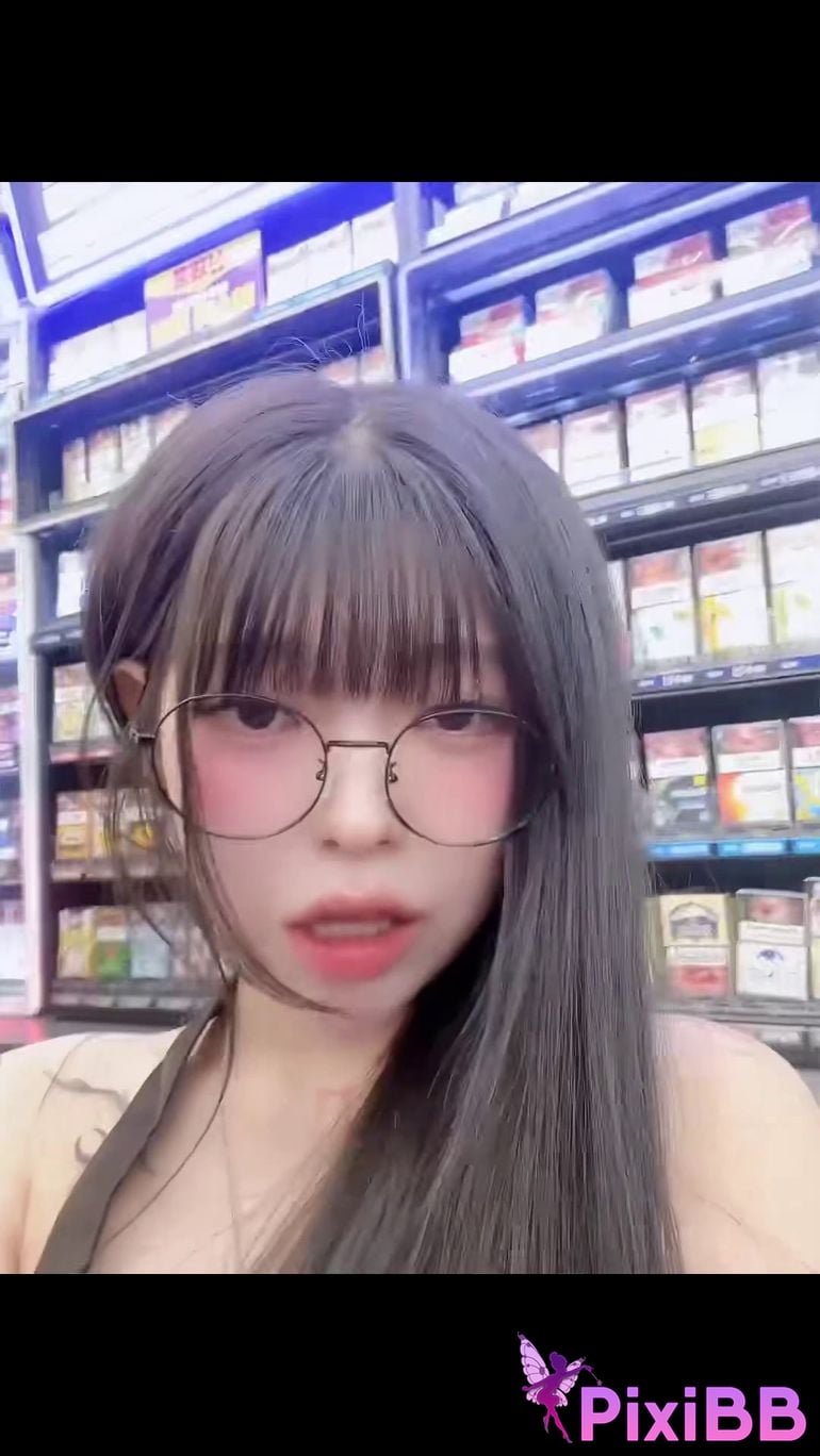 YUDI Judi Pantry Udis new manager PixiBB.COM 010