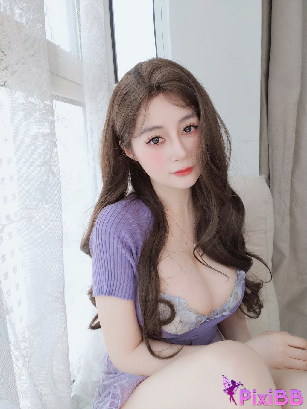 Cosplay silver 81 Fantia 2024 Year 11 M o n t h l y m e b r c i 16 s PixiBB.COM 020