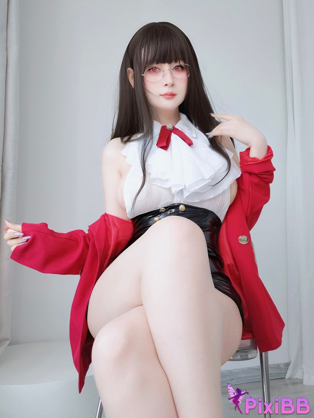 Cosplay silver 81 Fantia 2024 Year 11 M o n t h l y m e b r c i 16 s PixiBB.COM 082