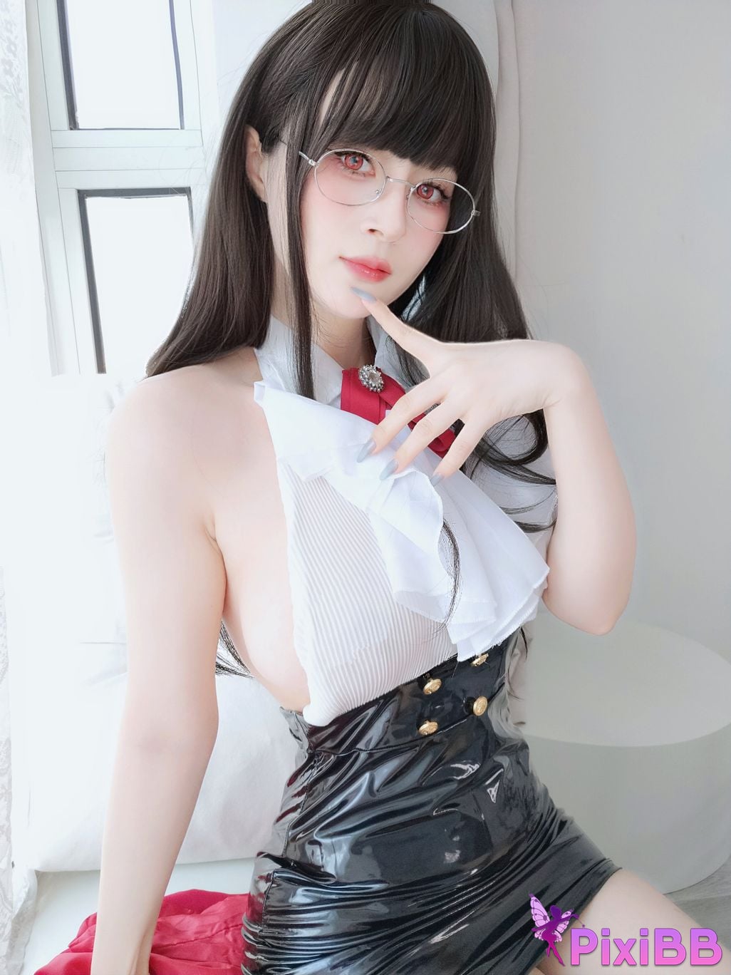 Cosplay silver 81 Fantia 2024 Year 11 M o n t h l y m e b r c i 16 s PixiBB.COM 085