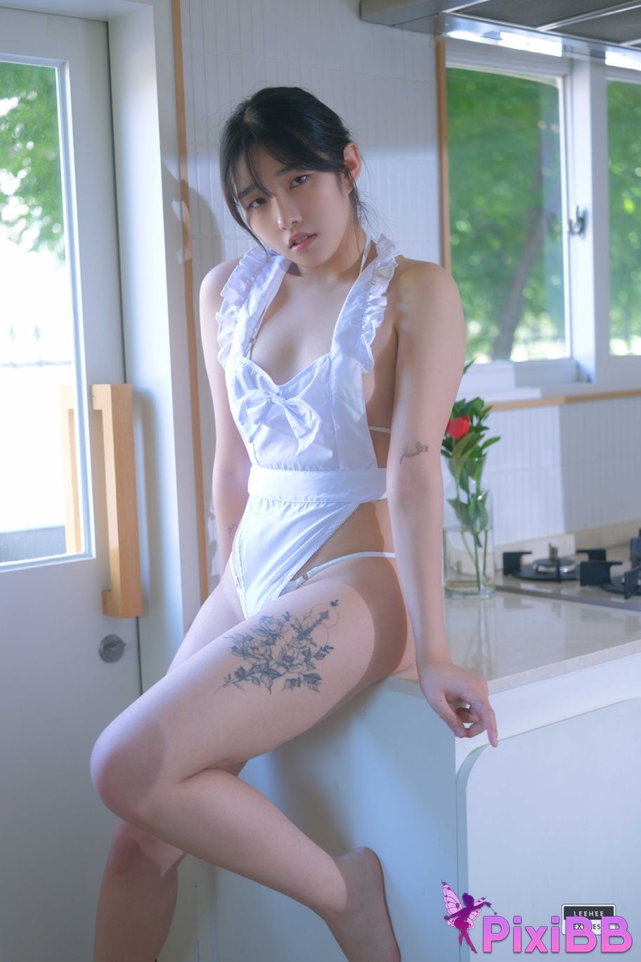 LE LEBE 176 Sonson PixiBB.COM 062