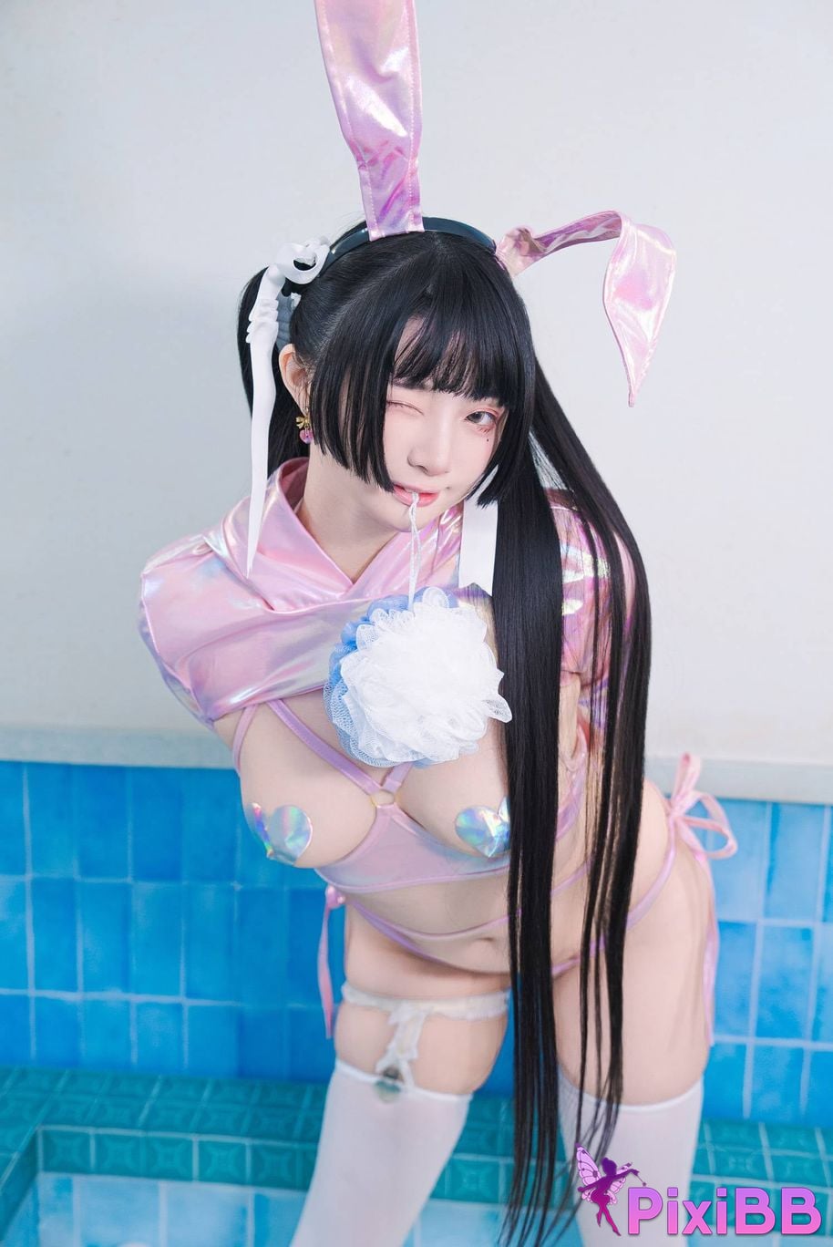 Cosplay Luoluo Raku Fen Hong Xiao Bai Tu gong zao tang li jin qing zi wei PixiBB.COM 006