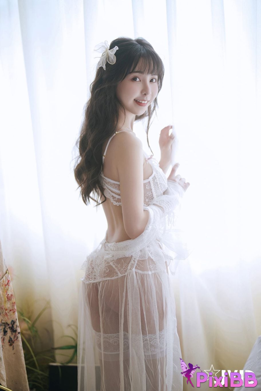 JVID yuetaini Tiny xin chi du deng chang Chu Chang Jin Guo Jie Kai Qing Yu Di Xian Tian Ran Mei Ru Hua Shen Xia Wa Ni Yi Qi Chan Mian PixiBB.COM 007