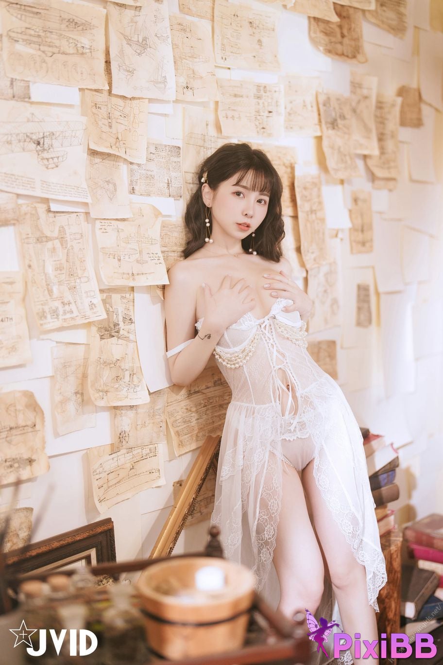 JVID yuetaini Tiny xin chi du deng chang Chu Chang Jin Guo Jie Kai Qing Yu Di Xian Tian Ran Mei Ru Hua Shen Xia Wa Ni Yi Qi Chan Mian PixiBB.COM 077