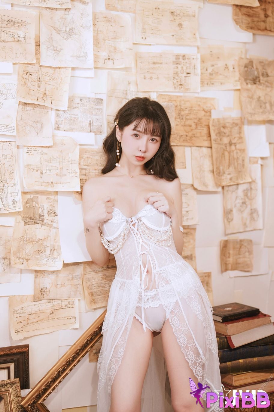 JVID yuetaini Tiny xin chi du deng chang Chu Chang Jin Guo Jie Kai Qing Yu Di Xian Tian Ran Mei Ru Hua Shen Xia Wa Ni Yi Qi Chan Mian PixiBB.COM 079