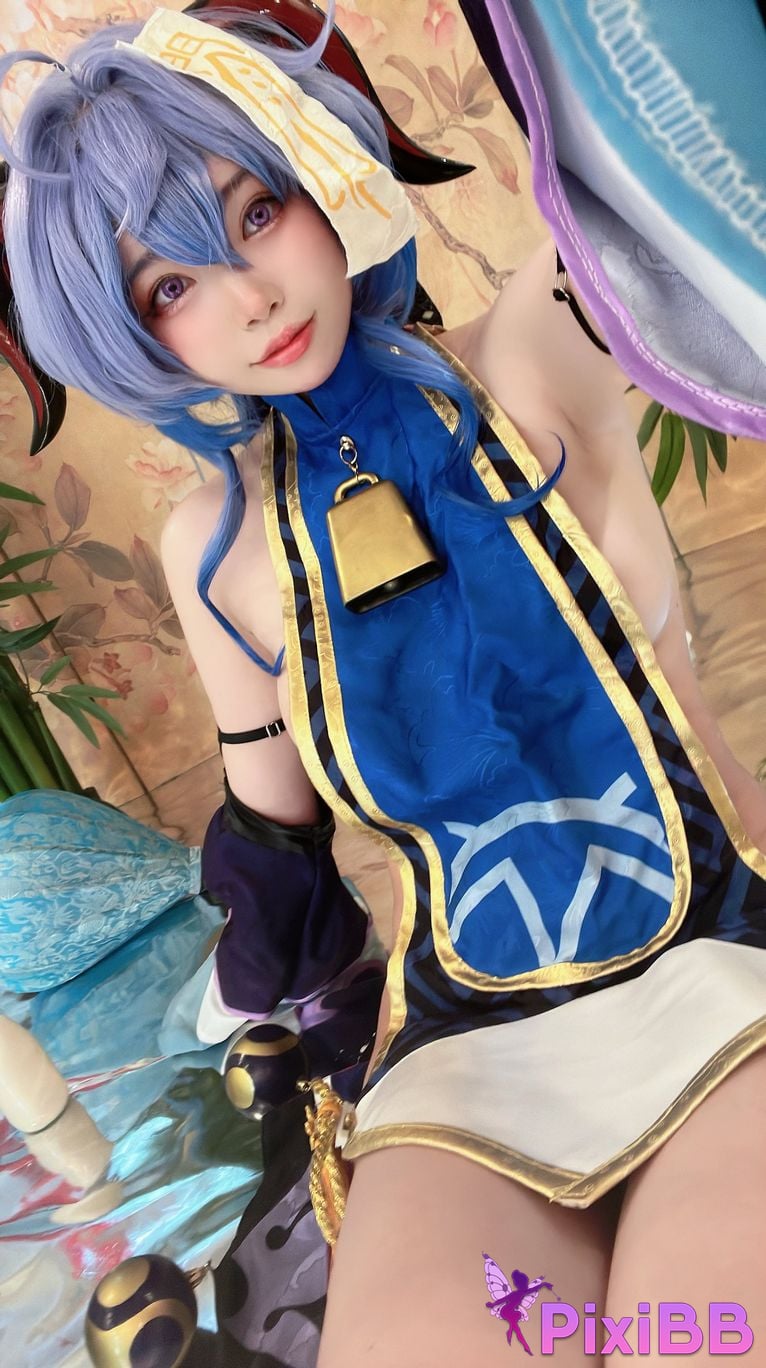 Cosplay ZinieQ Ganyu Jiangshi PixiBB.COM 032