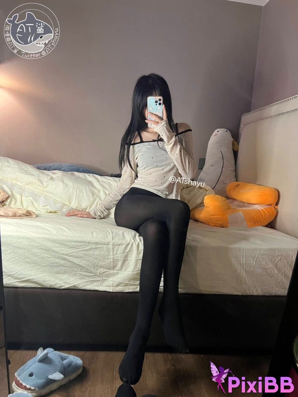 Cosplay AT Shark Original camera texture black pantyhose PixiBB.COM 001