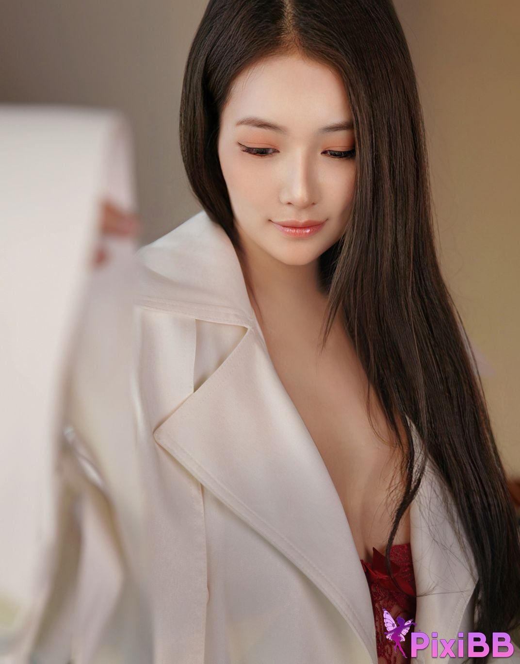 XR Uncensored Yaxuan ELVA R18 Xiuren model red temptation under the windbreaker PixiBB.COM 007