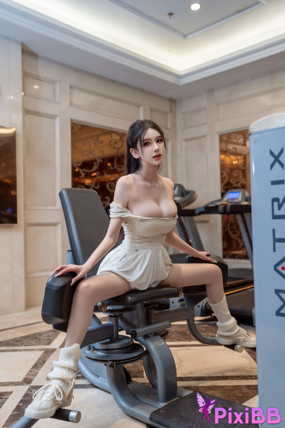 XR Uncensored Li Sha Lisa R18 Xiuren model exposed in the gym PixiBB.COM 013