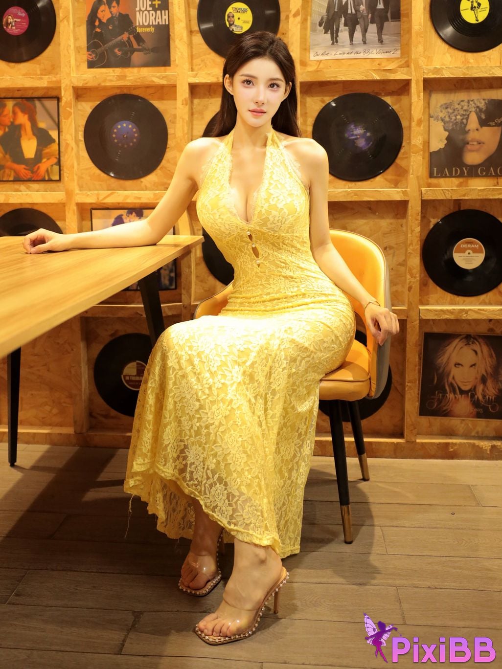 XR Uncensored Li Shuanger R18 Xiuren Model Vinyl Record PixiBB.COM 001