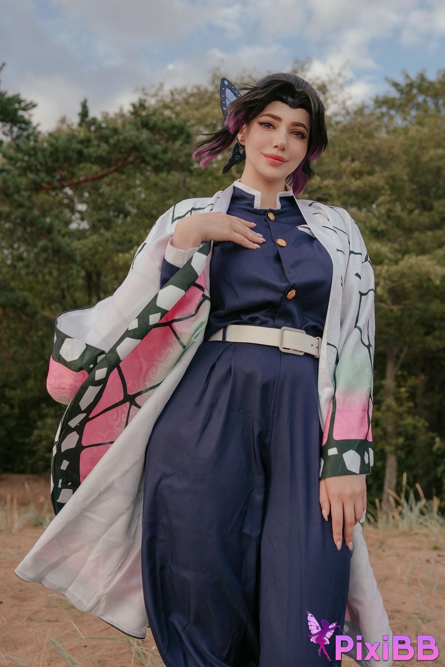 Alina Becker Shinobu Kocho PixiBB.COM 23