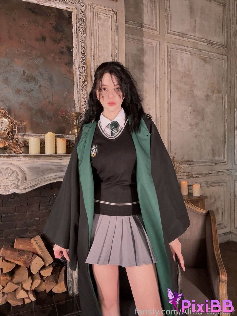 Alina Becker Slytherin PixiBB.COM