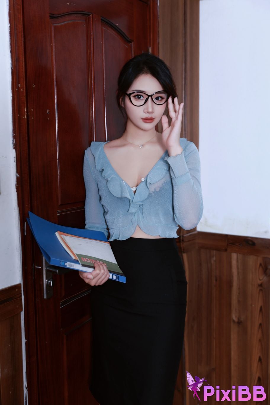 XR Uncensored Nan Qiao R18 Xiuren.com Model Female Teacher PixiBB.COM 001