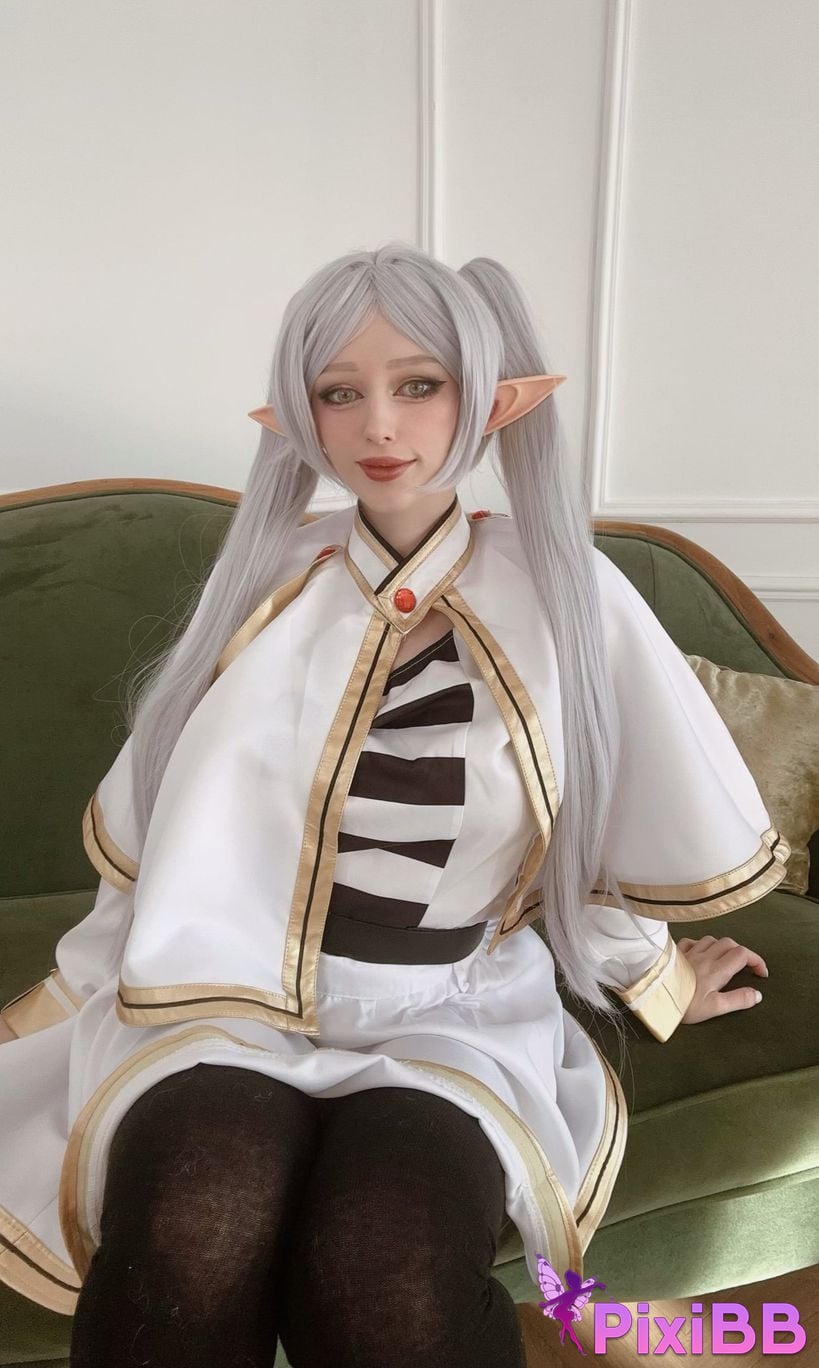 Lady Melamori Frieren PixiBB.COM 11