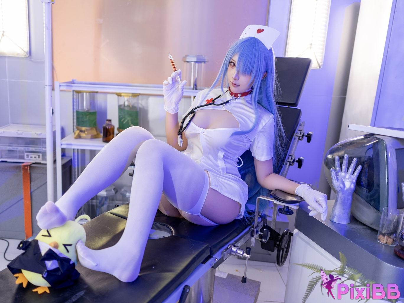 Cosplayer Xiaowa Tianjiu Nurse Voroshilov PixiBB.COM 011