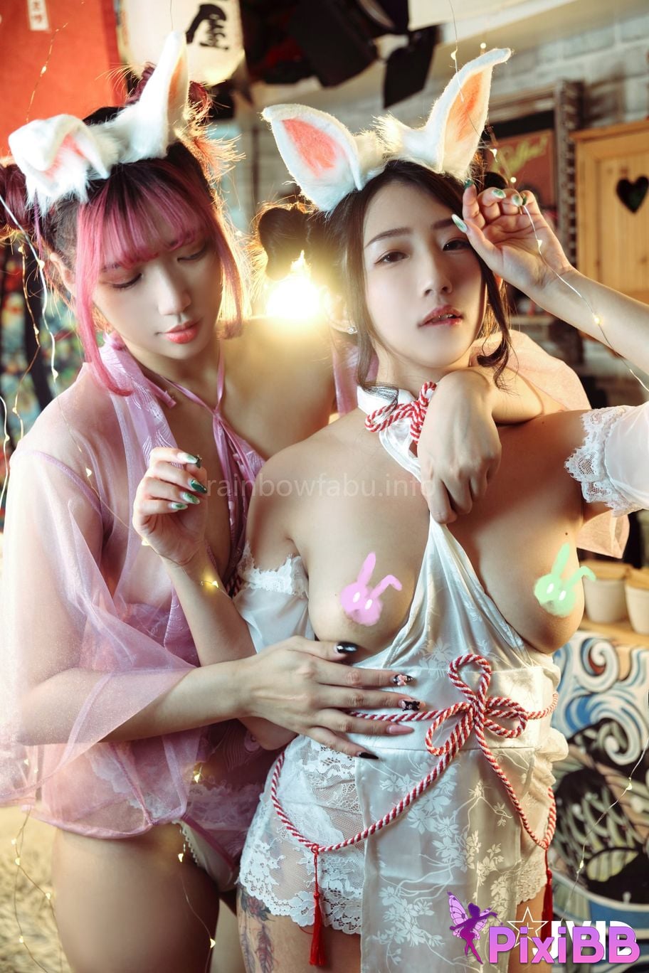 JVID Meat bag Mini Wu Zi Xin Ti Ye Tu X Psychic Rabbit Color and liquid fusion PixiBB.COM 071