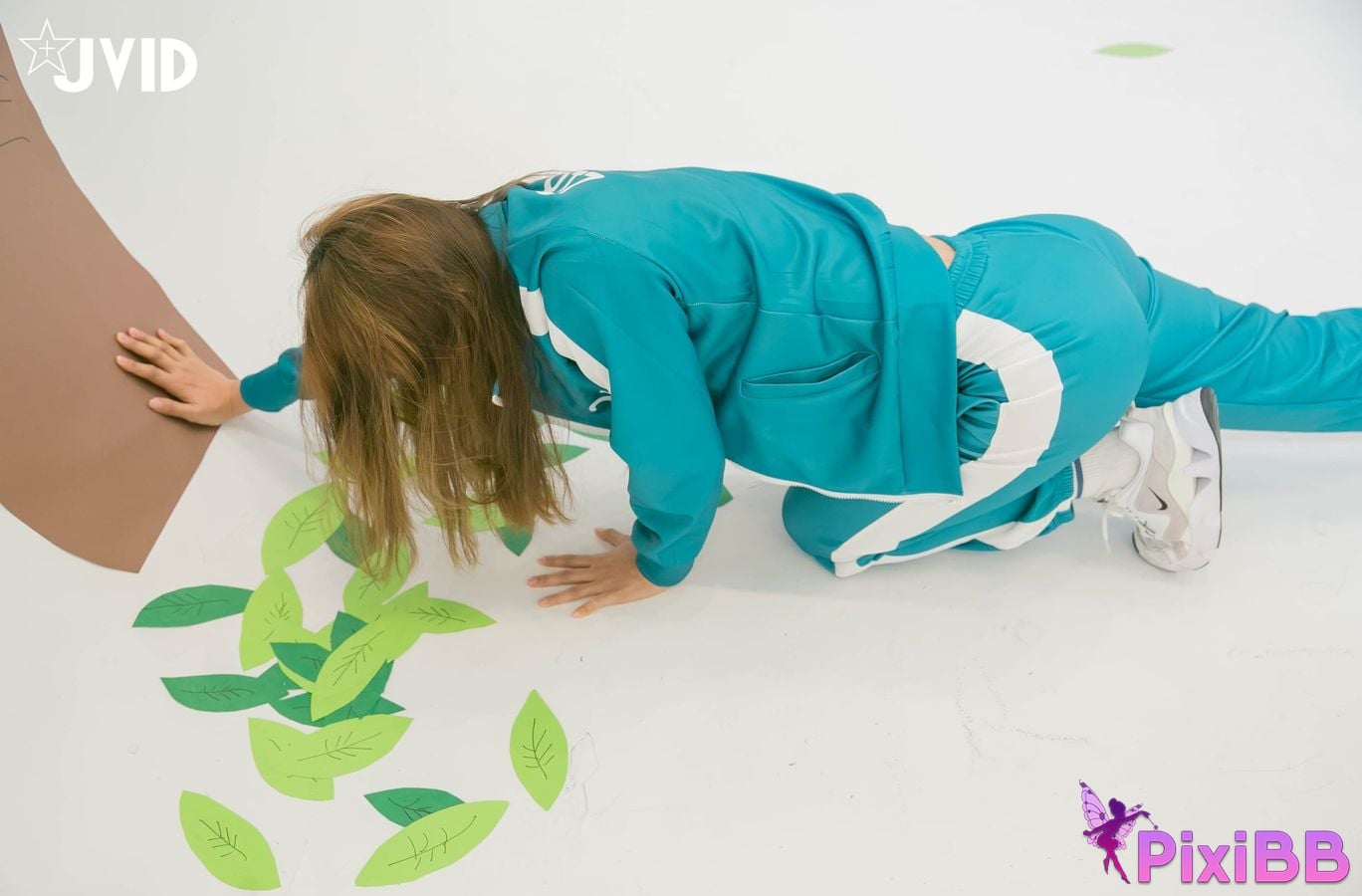 JVID Rou baoMini and Li fei er and Fei li and Shu er and Bai xi yu and Xia yu nai and Han tang 2021.24 PixiBB.COM 055