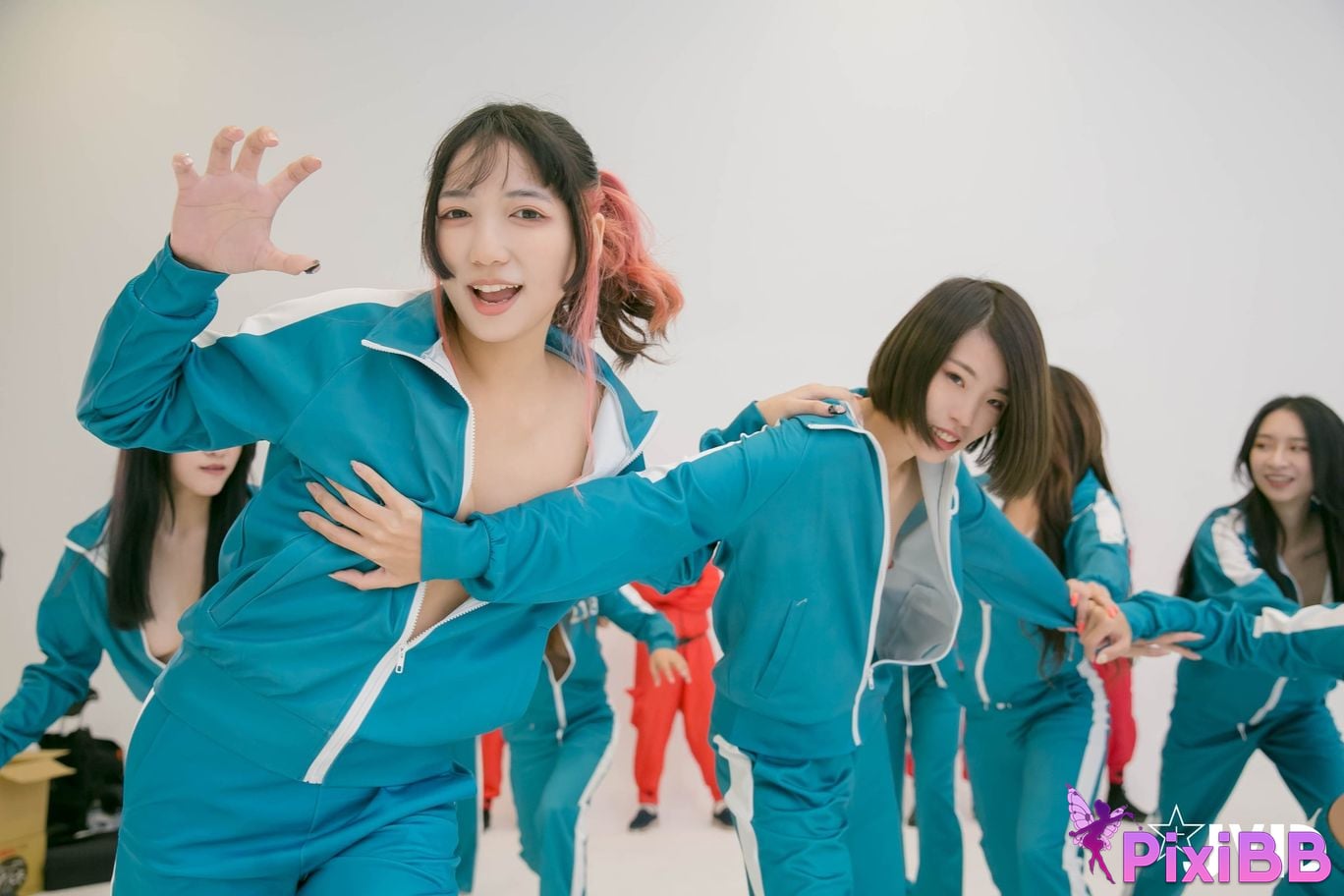 JVID Rou baoMini and Li fei er and Fei li and Shu er and Bai xi yu and Xia yu nai and Han tang 2021.24 PixiBB.COM 312