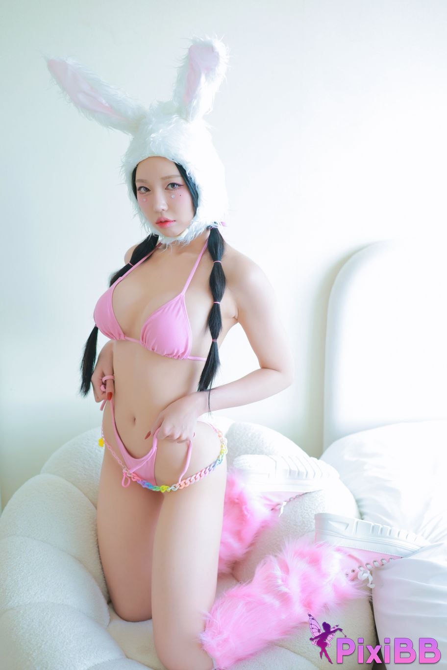 Dongeuran round Naked Bunny PixiBB.COM 001