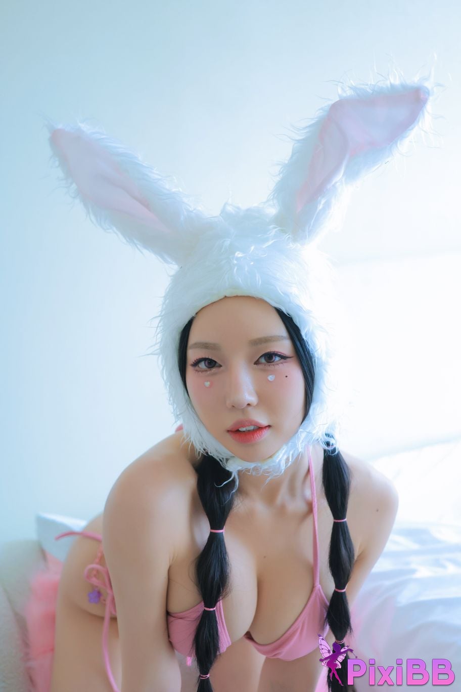 Dongeuran round Naked Bunny PixiBB.COM 007