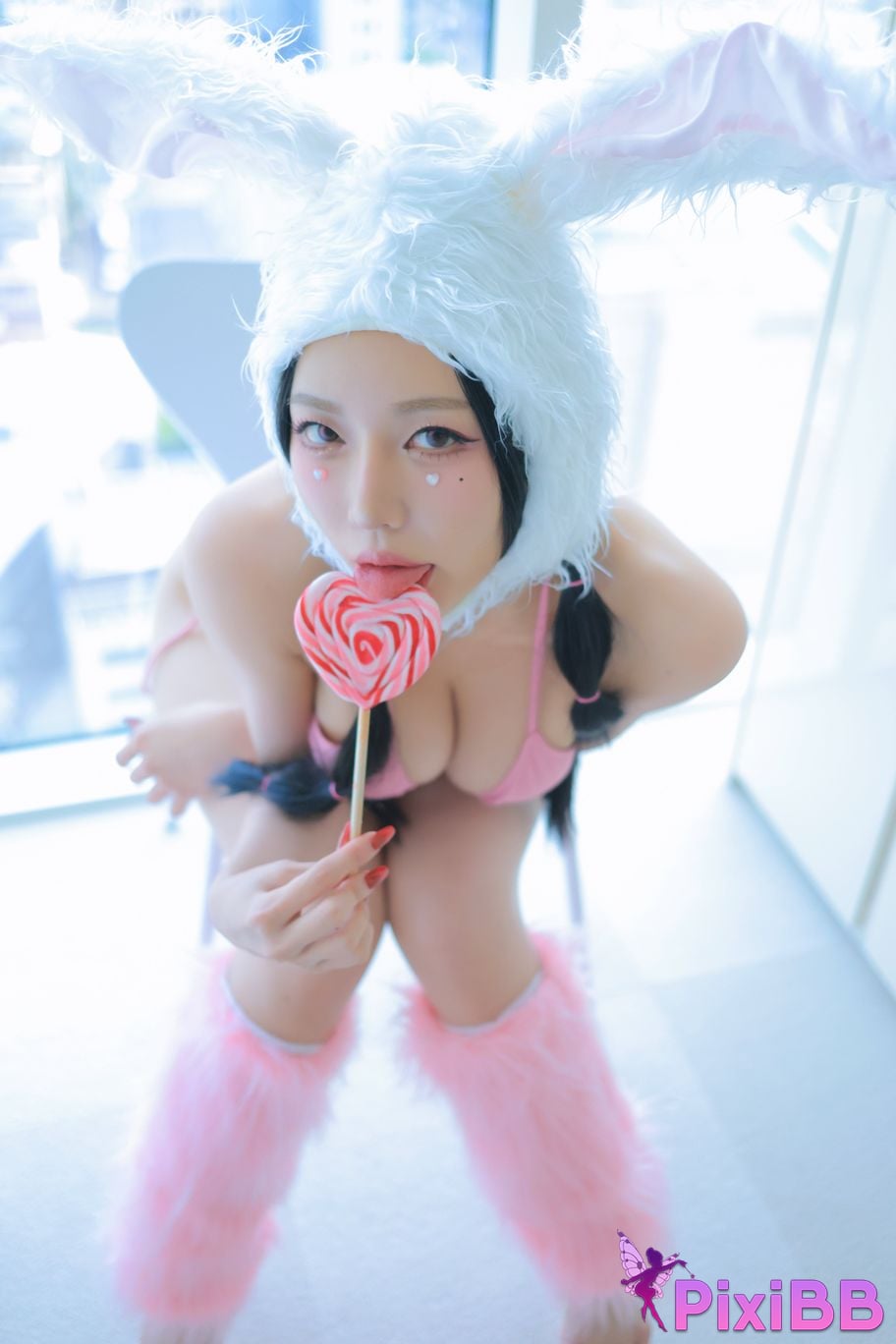 Dongeuran round Naked Bunny PixiBB.COM 122