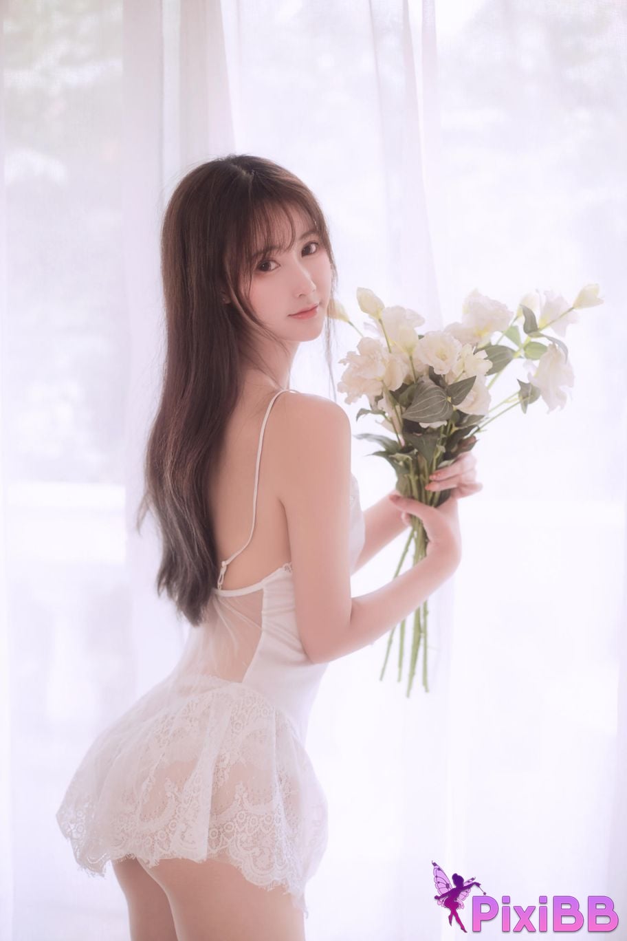 Cosplayer Mimi Hanyu Japanese nightgown PixiBB.COM 003