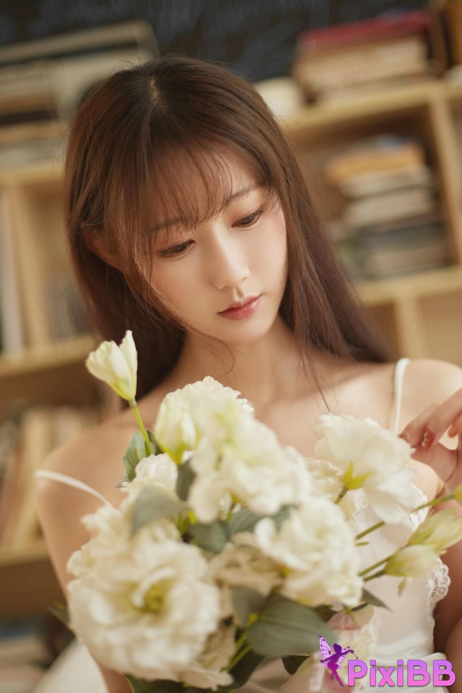 Cosplayer Mimi Hanyu Japanese nightgown PixiBB.COM 021