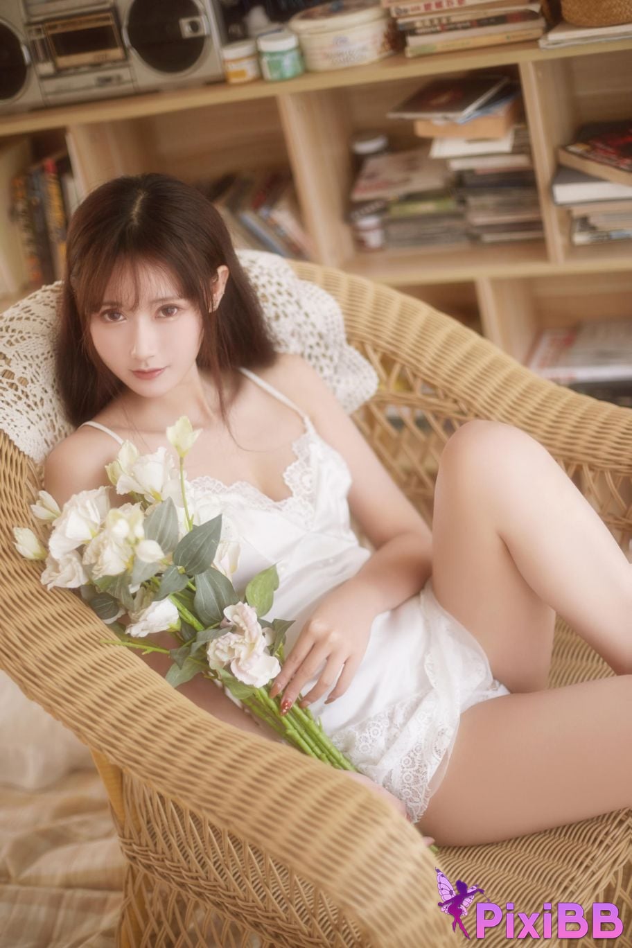 Cosplayer Mimi Hanyu Japanese nightgown PixiBB.COM 026