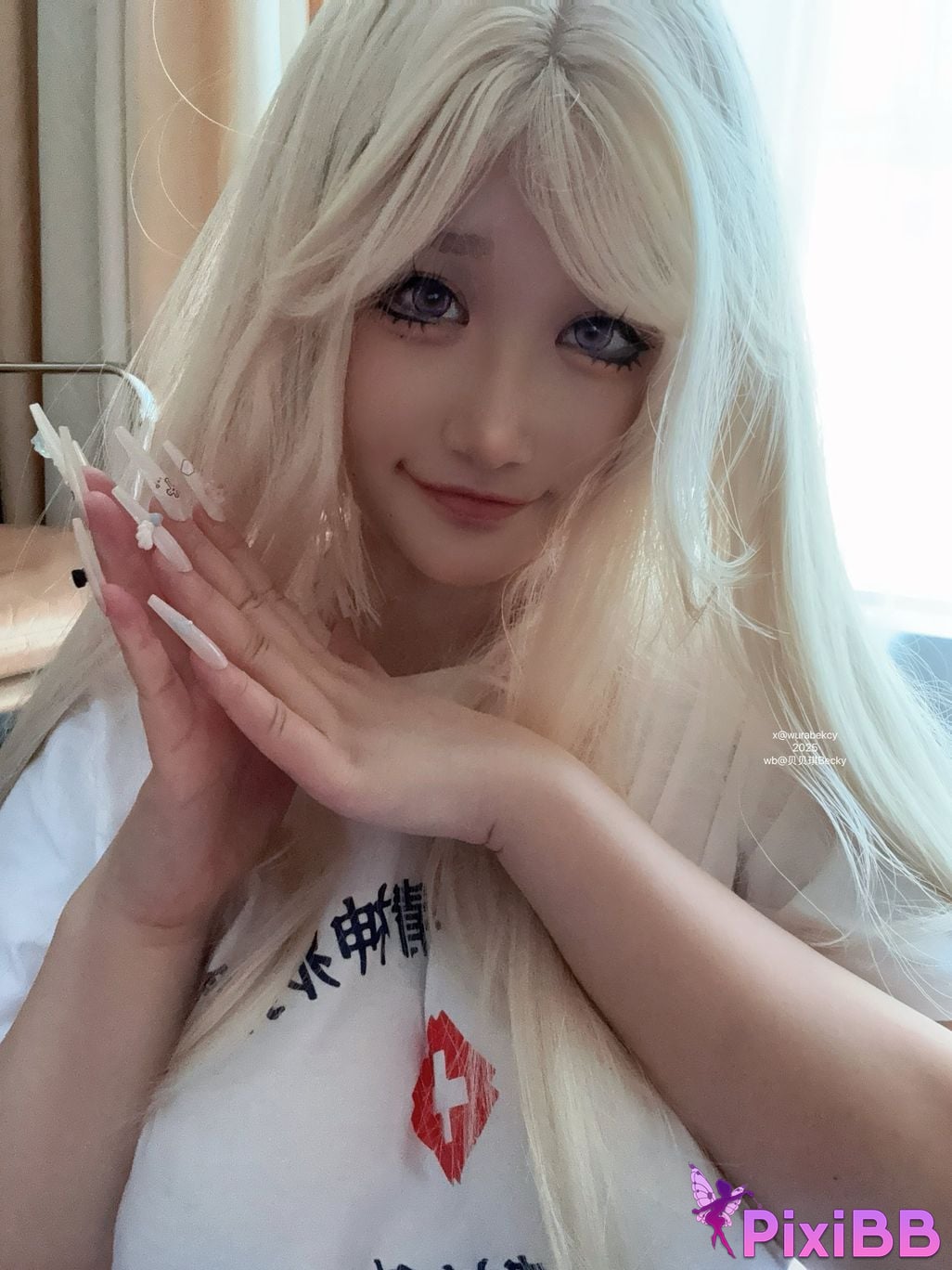 Cosplayer Bebeqi Becky oval earth PixiBB.COM 023