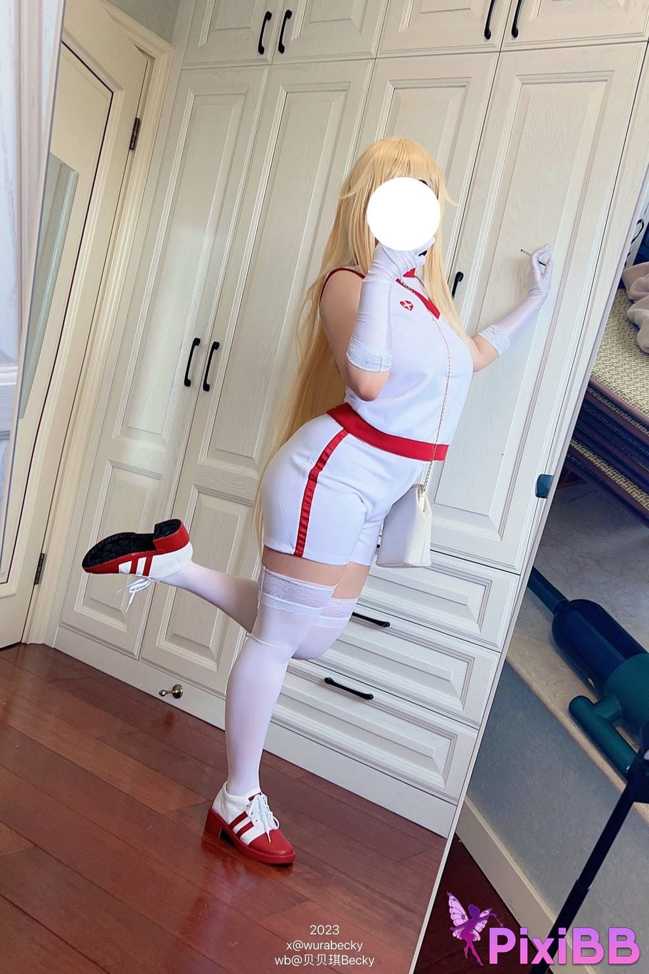 Cosplayer Bebeqi Becky Shokuhou PixiBB.COM 030