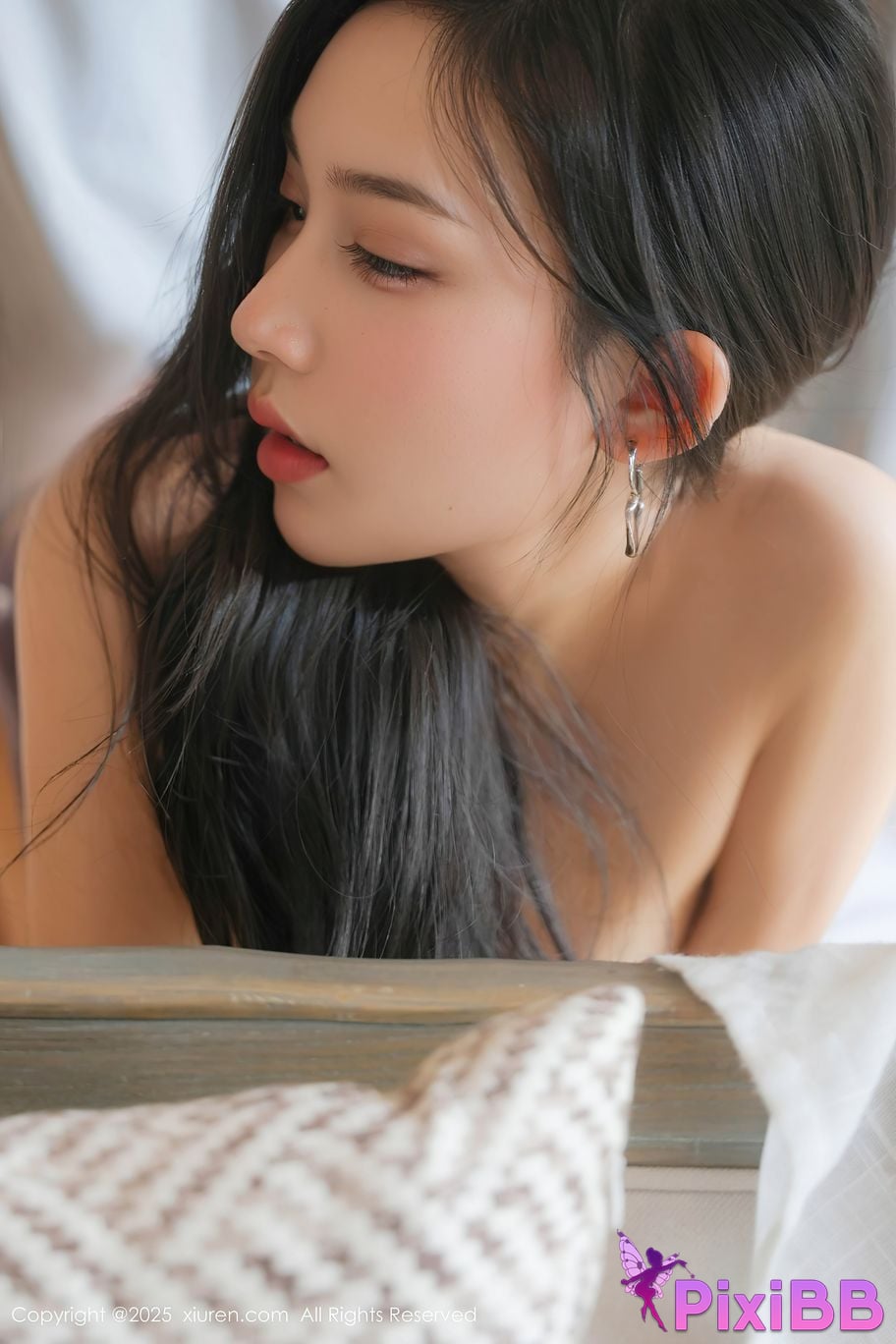 XIUREN No.10801 Little Gillian Gill PixiBB.COM 070