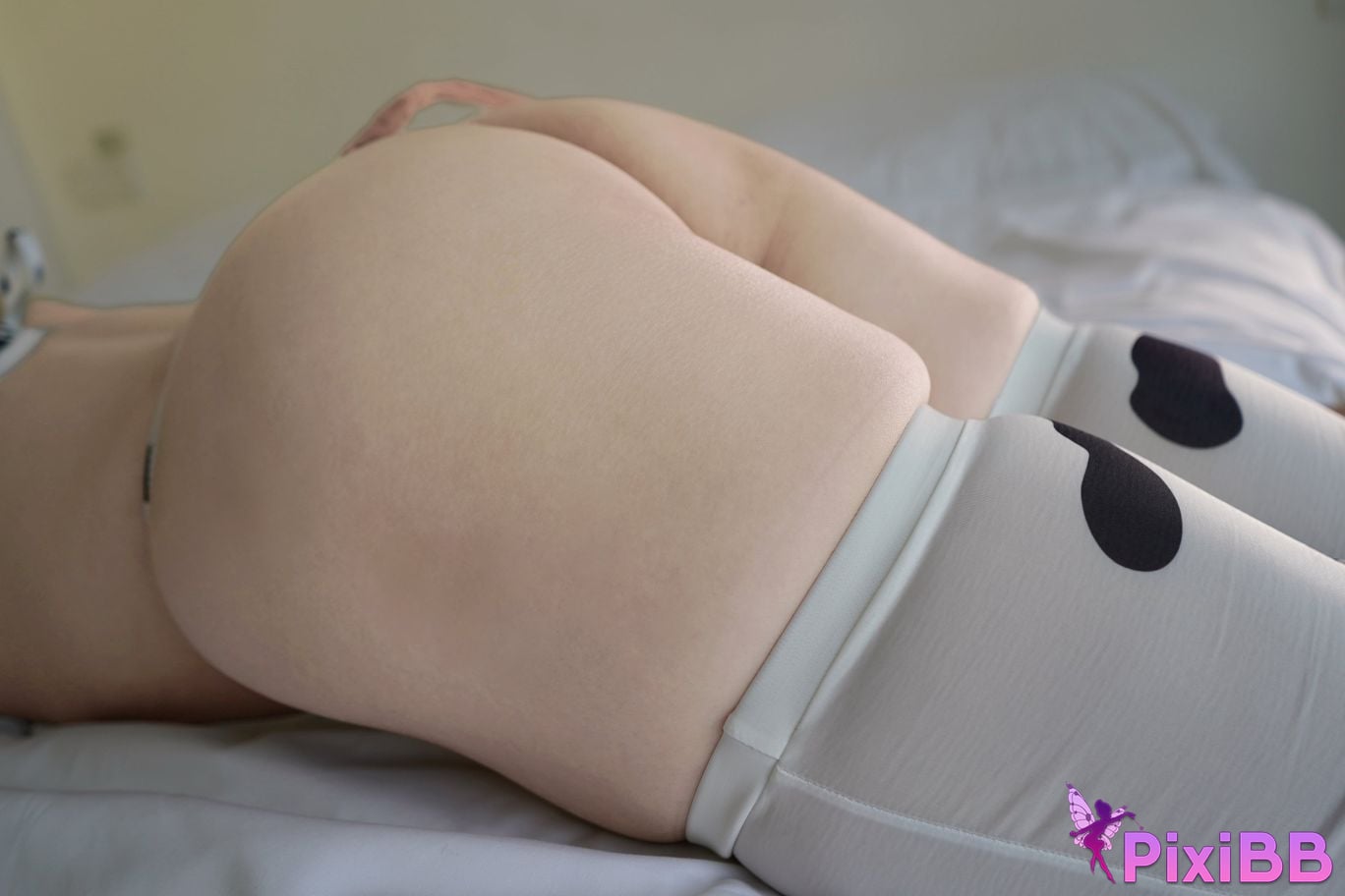 Fluffy Hat Cow and Juice PixiBB.COM 042