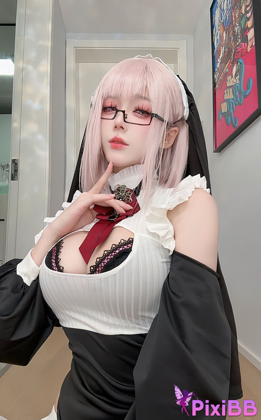 Cosplayer Jiuyan Nun 2 PixiBB.COM 014