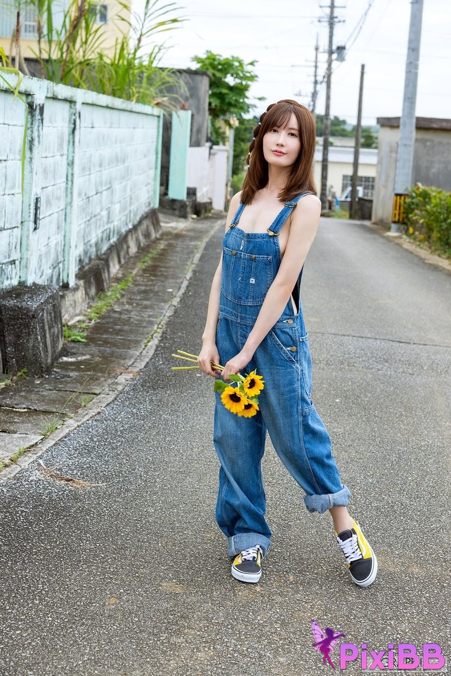 Japanese Idol Riho Fujimori Graphis Gals Looks Hot on You Vol.3 4 5 PixiBB.COM 047