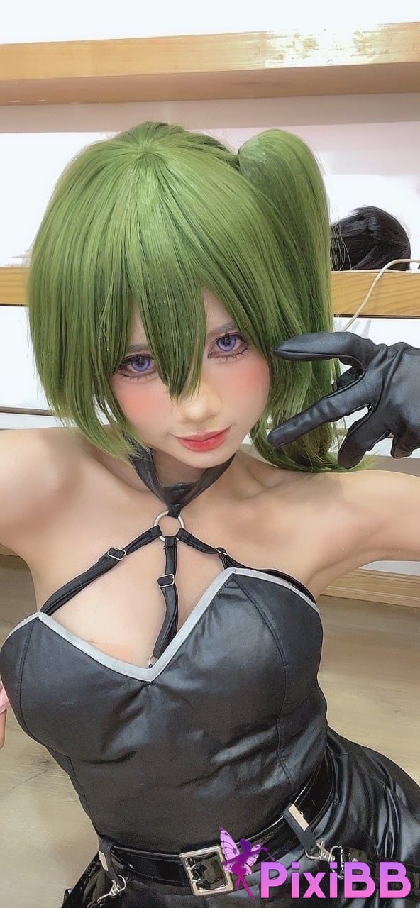 Cosplay PoppaChan Ubel The Buried Fulian PixiBB.COM 011