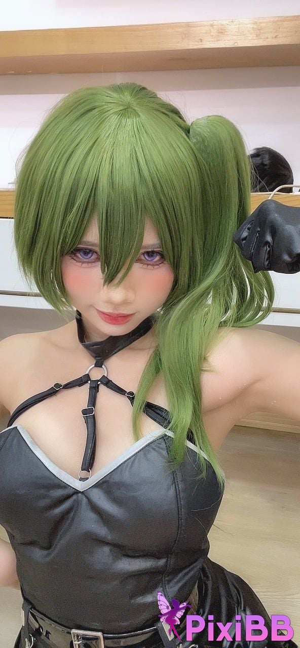 Cosplay PoppaChan Ubel The Buried Fulian PixiBB.COM 069