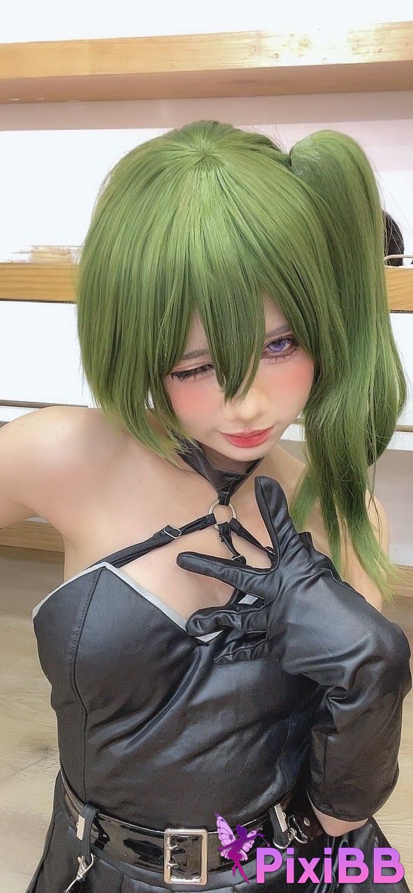 Cosplay PoppaChan Ubel The Buried Fulian PixiBB.COM 079