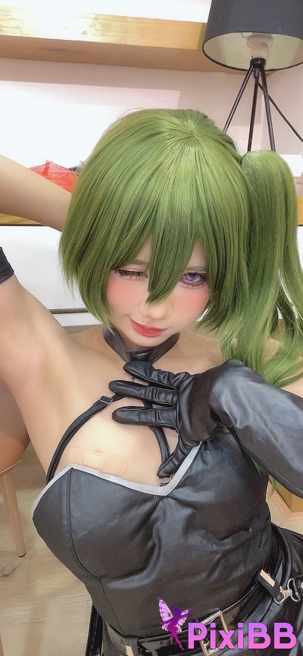 Cosplay PoppaChan Ubel The Buried Fulian PixiBB.COM 122