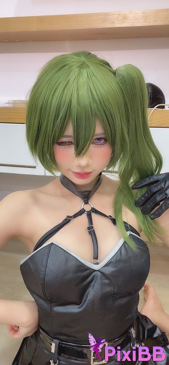 Cosplay PoppaChan Ubel The Buried Fulian PixiBB.COM 124