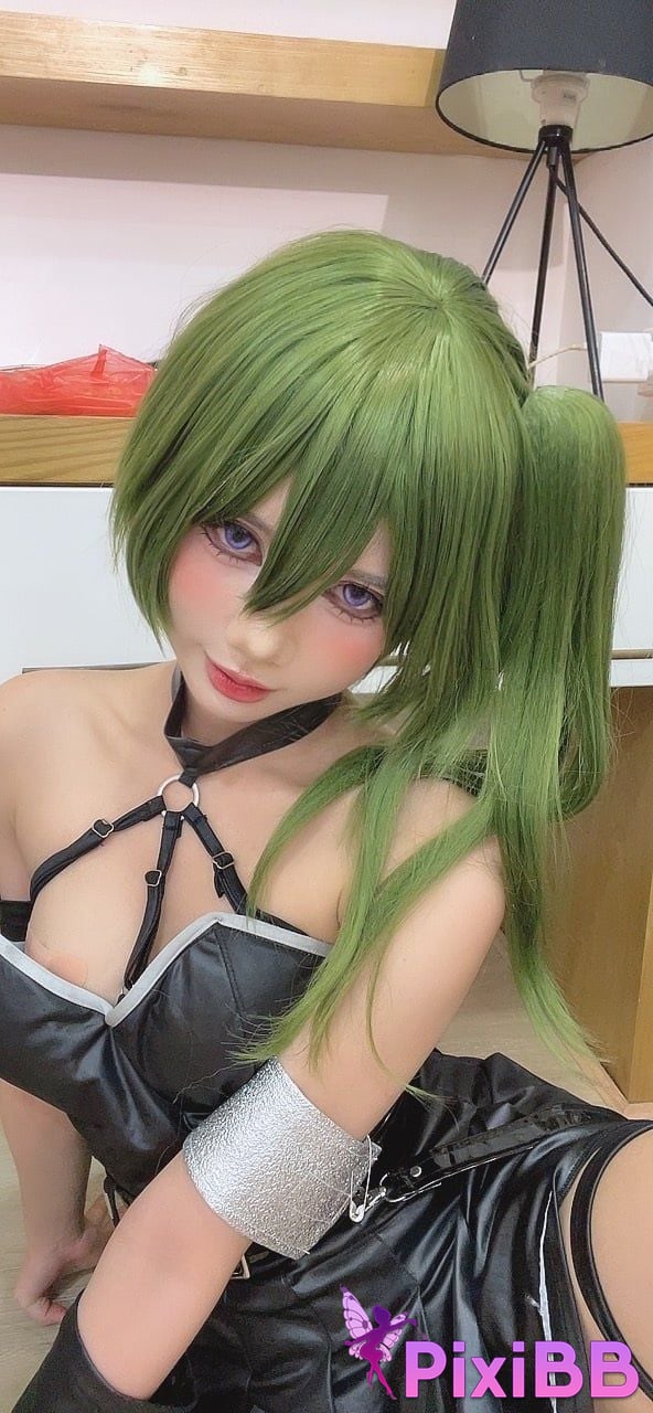 Cosplay PoppaChan Ubel The Buried Fulian PixiBB.COM 129