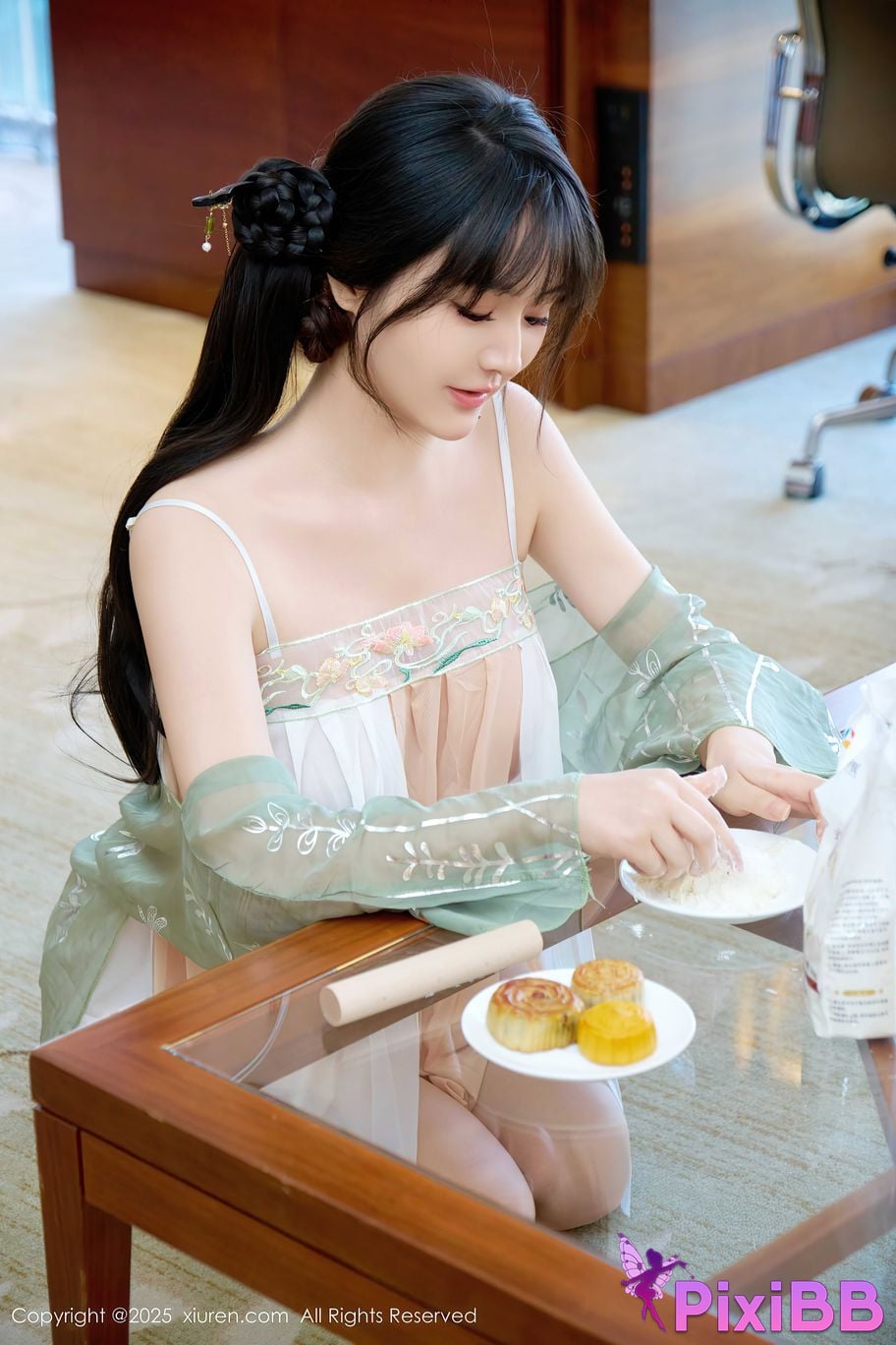 XIUREN No.10818 Shen Nanxi RuRu PixiBB.COM 011